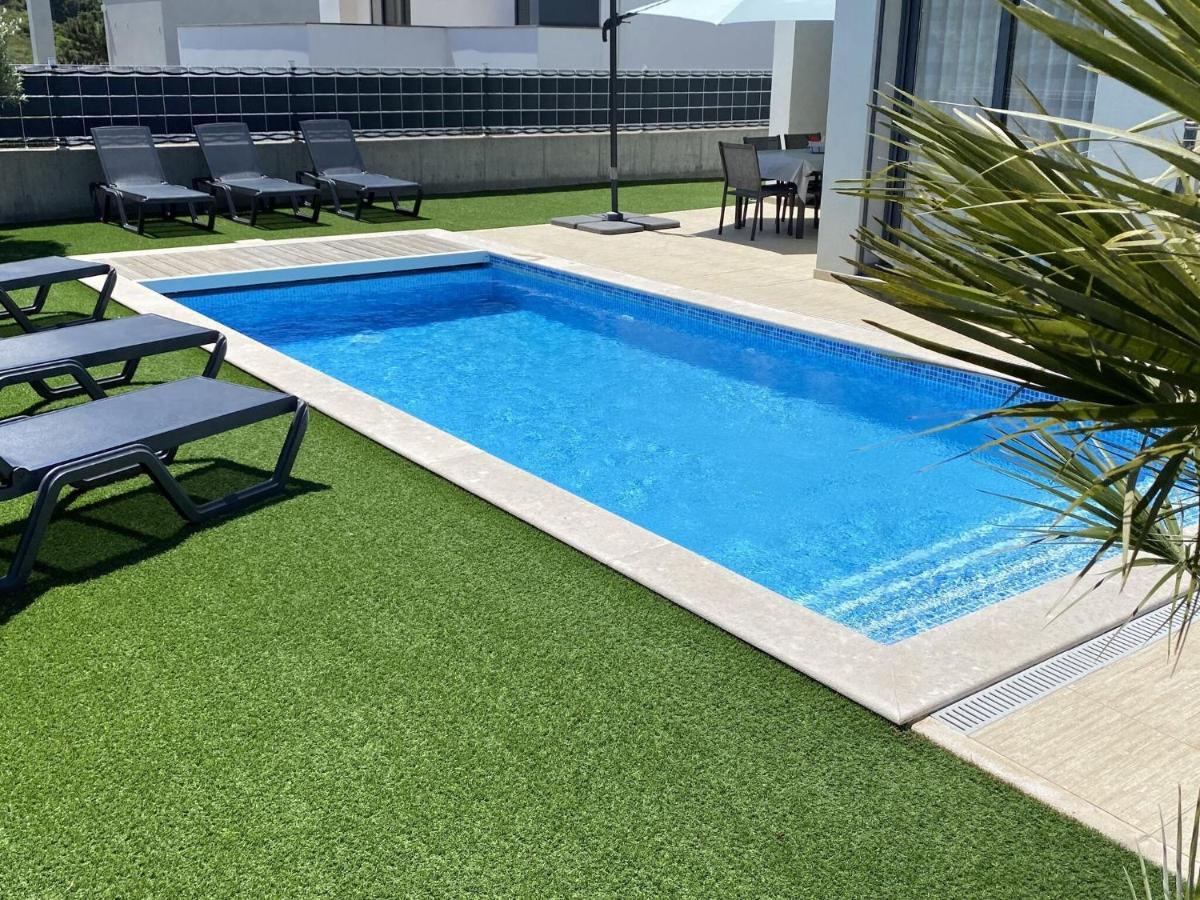 Luxury Villa With Private Pool Фож-ду-Арелю Екстериор снимка